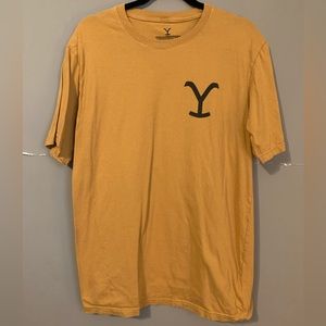 Yellowstone Dutton Ranch Graphic Tee Size XL